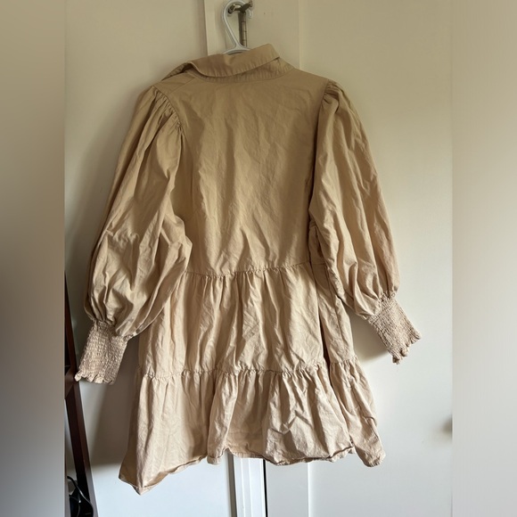 Aaron & Amber baby doll dress in size L (beige) - Picture 2 of 4